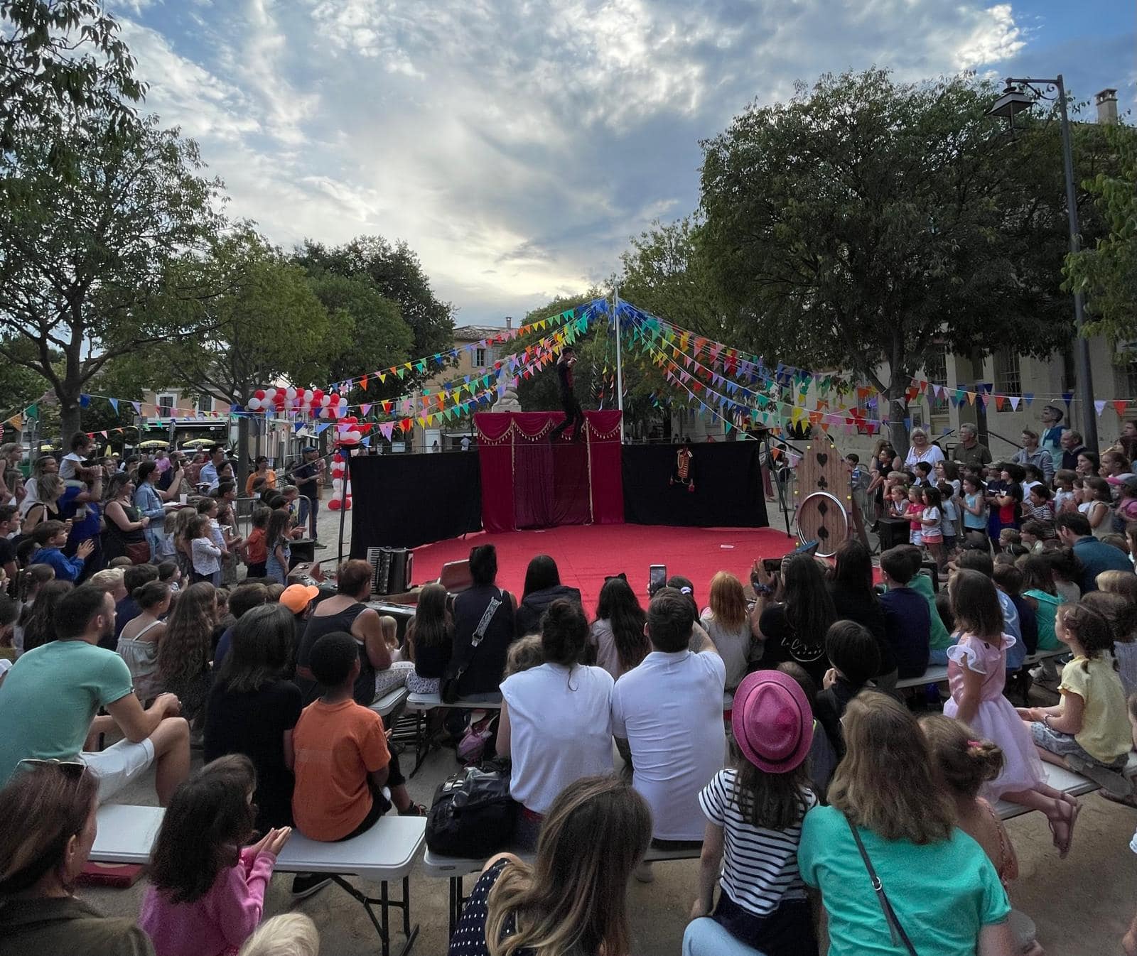 Spectacle de cirque pour les enfants